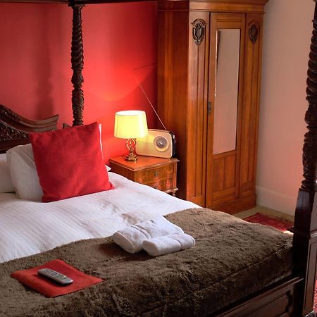 The Old Court Hotel Witney Extérieur photo