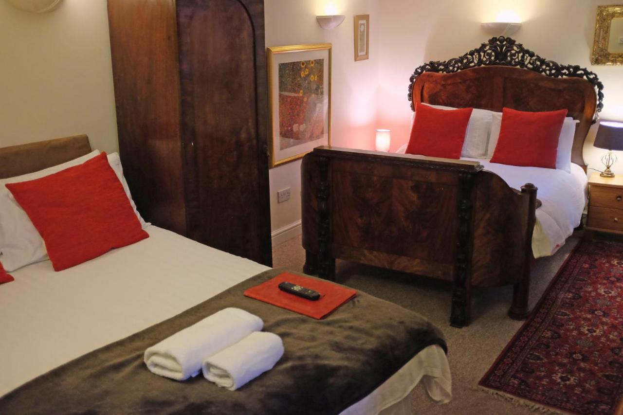 The Old Court Hotel Witney Extérieur photo